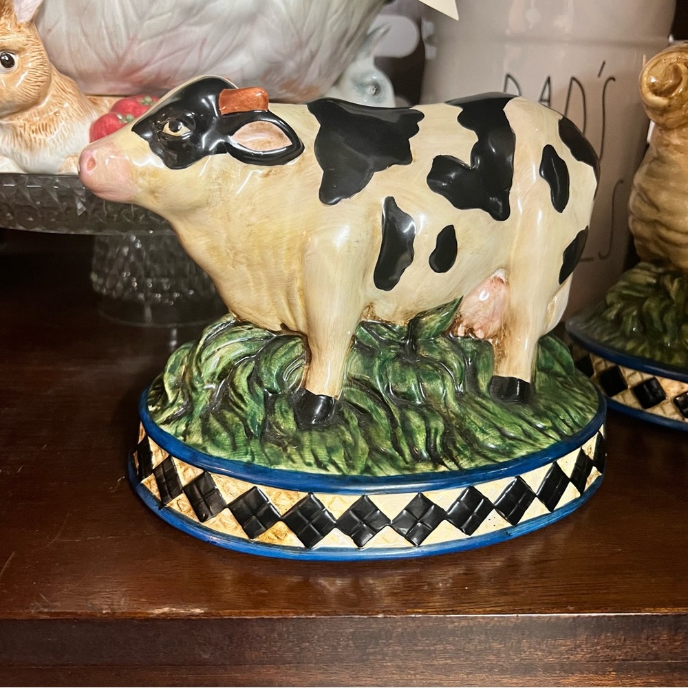 Vintage cow figurine